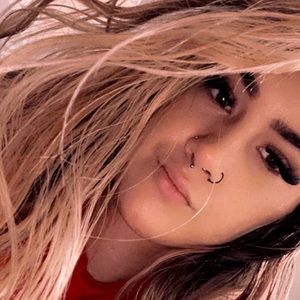 Meet your Posher, Gabby